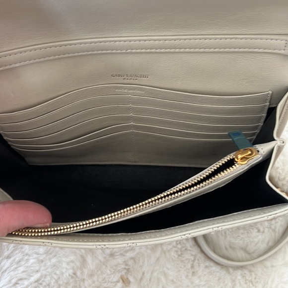 Ysl Becky bag like new/great condition - Picture 14 of 17